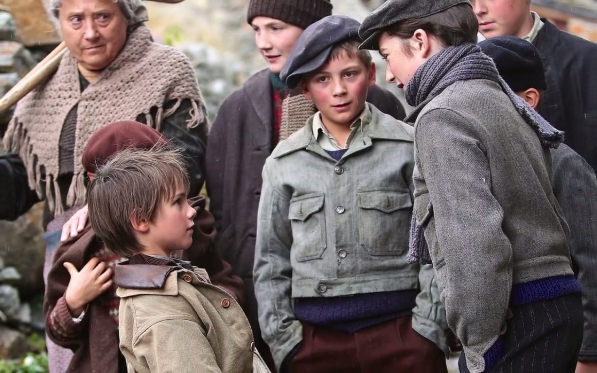 Les enfants du village se moquent de Sébastien