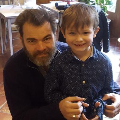 Clovis Cornillac, réalisateur de Belle et Sébastien 3, avec Tomy, 6 ans