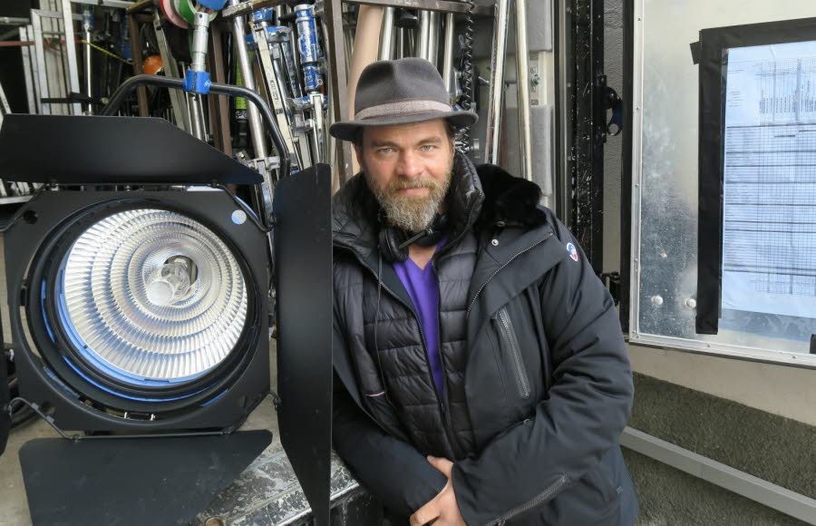 Clovis Cornillac affirme qu’il ne sait pas faire « un petit truc mignon pour les enfants »