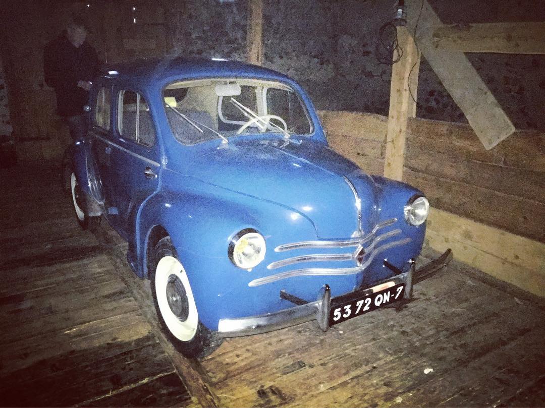 La 2CV d'Urbain au garage